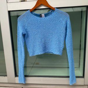 H&M Divided Fluffy Crop Top